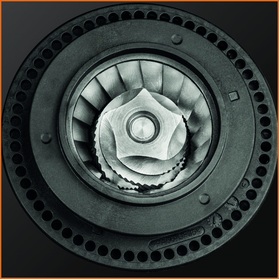 KRUPS Espresseria Roma Kavni aparat EA810870 Črn