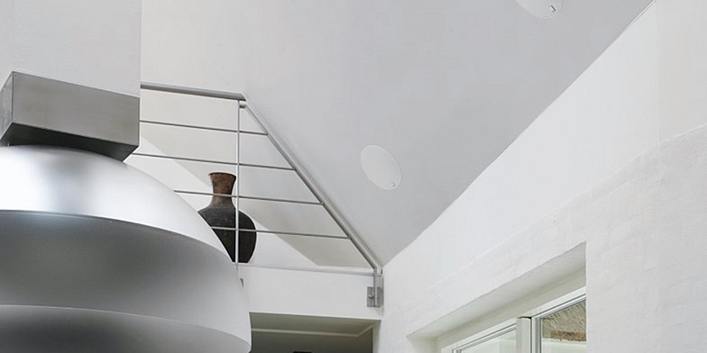 5703120107363phantom2