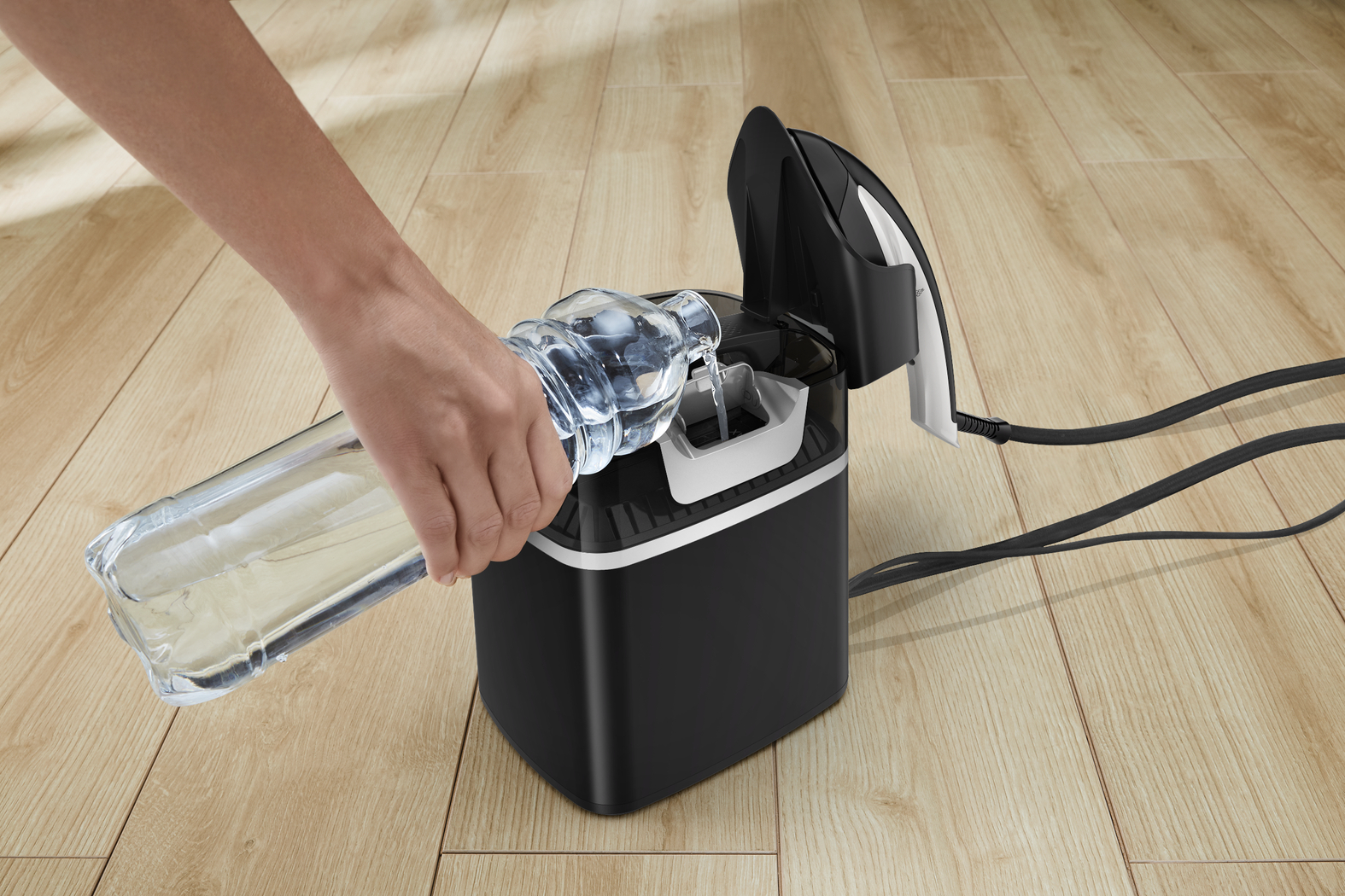 TEFAL QT1510E0 IXEO parni likalnik