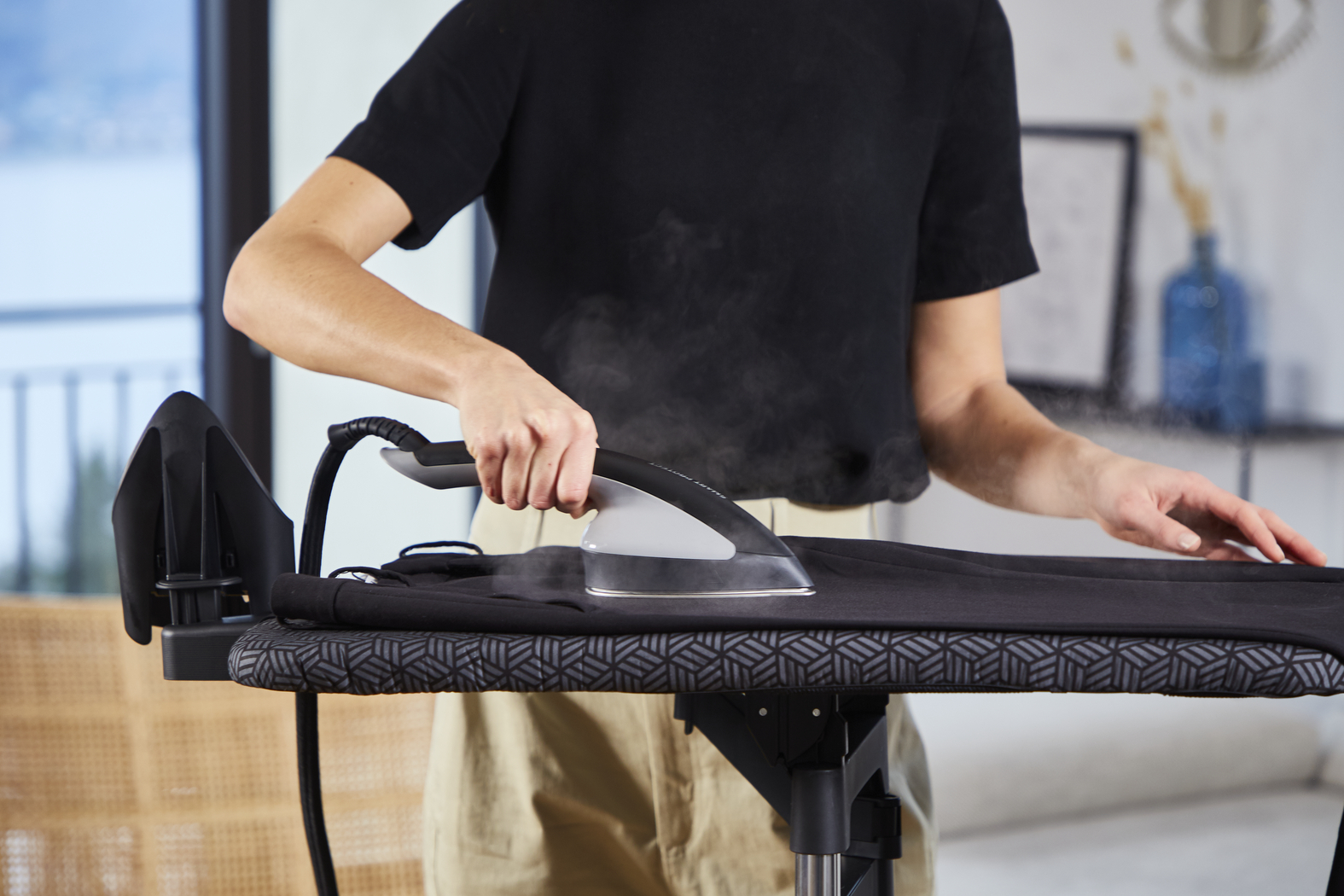 TEFAL QT1510E0 IXEO parni likalnik