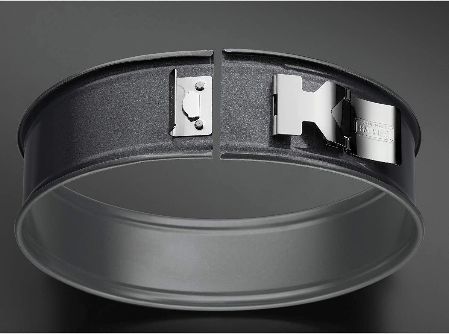 2300659596 pekač 2xdno 28 KAISER